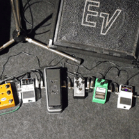 Seriously scaled down pedal board!!!